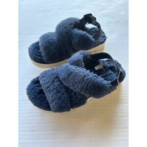 Women’s Koolaburra by UGG Blue Fuzzy Slide Sandals with Buckle- size 6 Cozy